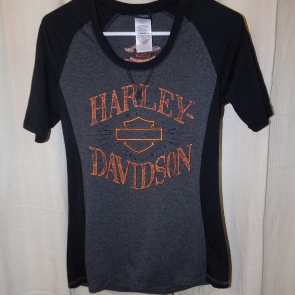 Harley-Davidson Tops - Women's Size Small Harley Davidson Tshirt